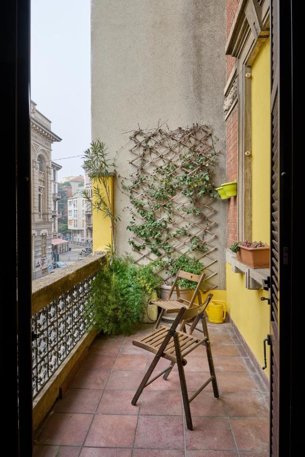 Artist Nadia'S Apartment In Porta Vercellina ミラノ エクステリア 写真